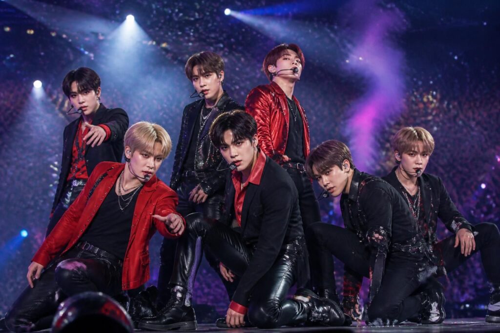 découvrez comment capturer l’énergie unique des idoles coréennes à travers le dessin k-pop, avec des techniques et astuces pour illustrer leur dynamisme et leur style vibrant.